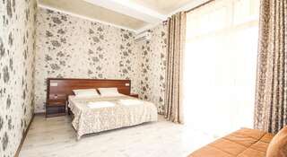 Гостиница «Венус» Нижнее Джемете Двухместный номер с 1 кроватью или 2 отдельными кроватями и балконом-27