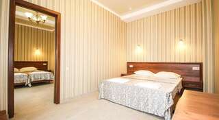 Гостиница «Венус» Нижнее Джемете Двухместный номер с 1 кроватью или 2 отдельными кроватями и балконом-21