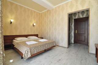 Гостиница «Венус» Нижнее Джемете Двухместный номер с 1 кроватью или 2 отдельными кроватями и балконом-38